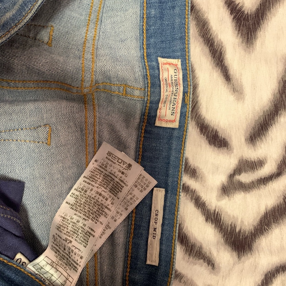 Guess Jeans Crop mid size 30